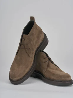 Anfibi camoscio beige