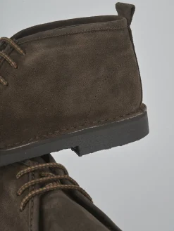 Anfibi camoscio beige