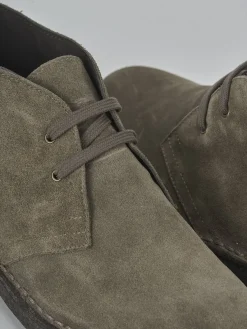 Anfibi camoscio grigio