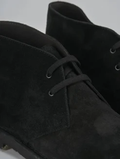 Anfibi camoscio nero