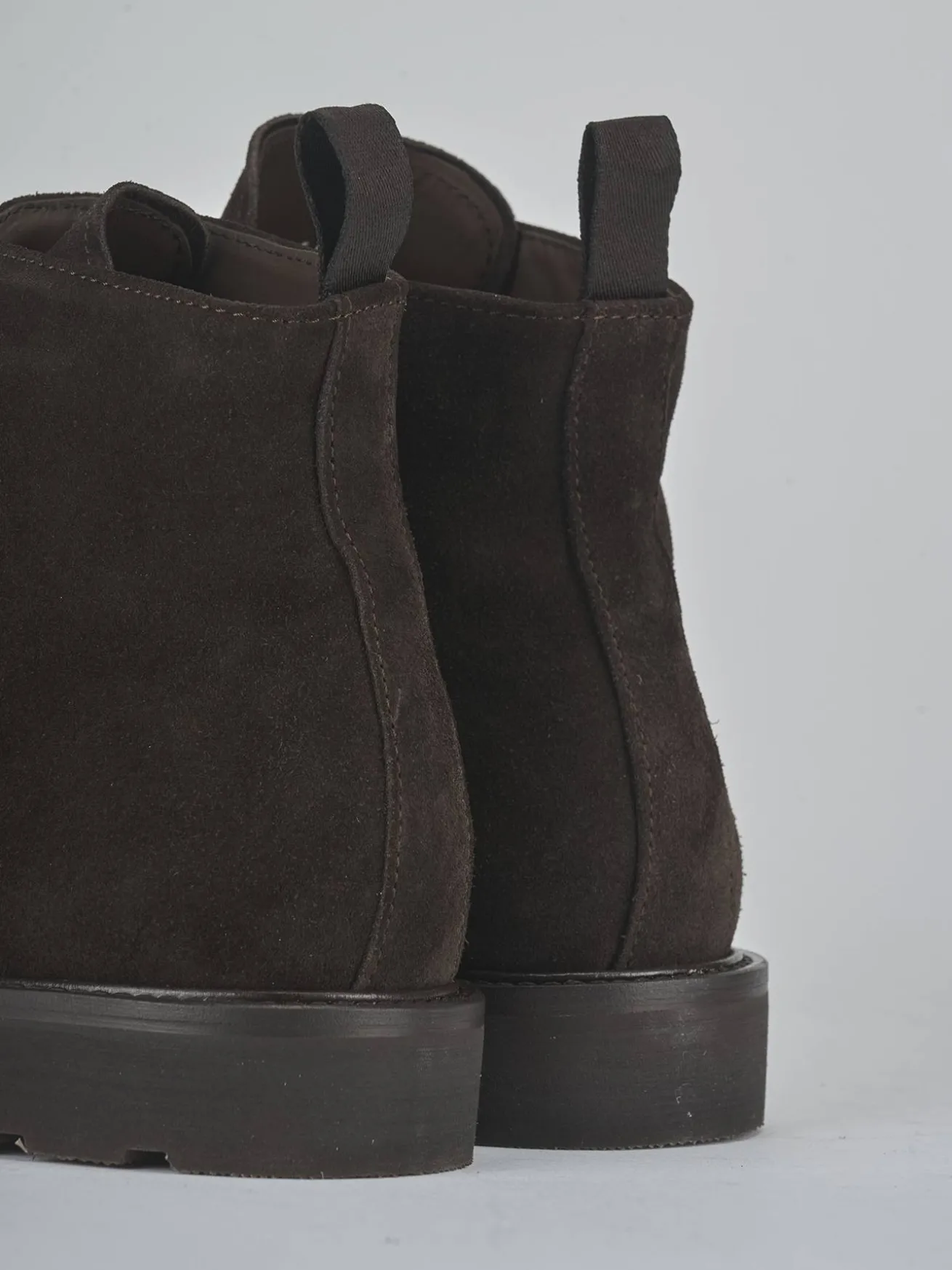 Anfibi camoscio testa