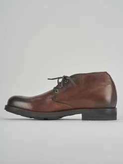 Anfibi pelle marrone