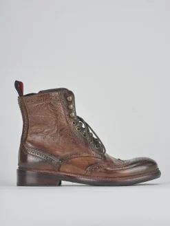 Anfibi pelle marrone