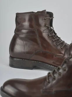 Anfibi pelle marrone