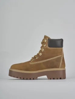 Anfibi tacco 3cm nabuk marrone