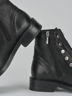 Anfibi tacco 2cm pelle nero