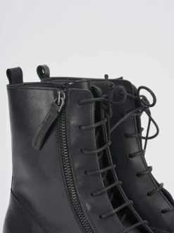 Anfibi tacco 2cm pelle nero