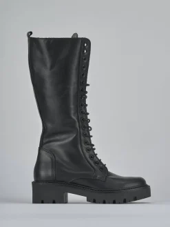 Anfibi tacco 3cm pelle nero