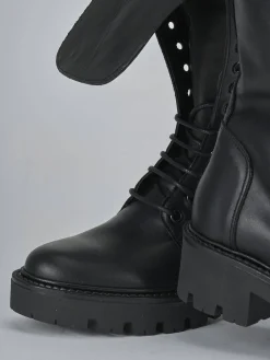 Anfibi tacco 3cm pelle nero