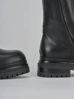 Anfibi tacco 3cm pelle nero