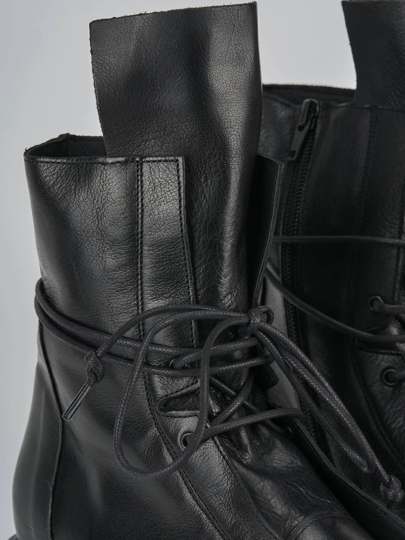 Anfibi tacco 1cm pelle nero