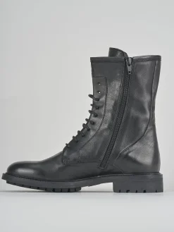 Anfibi tacco 2cm pelle nero