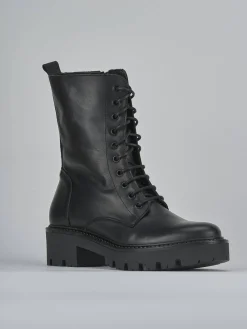 Anfibi tacco 3cm pelle nero