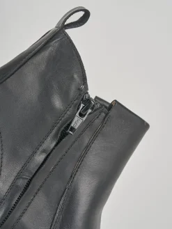 Anfibi tacco 1cm pelle nero