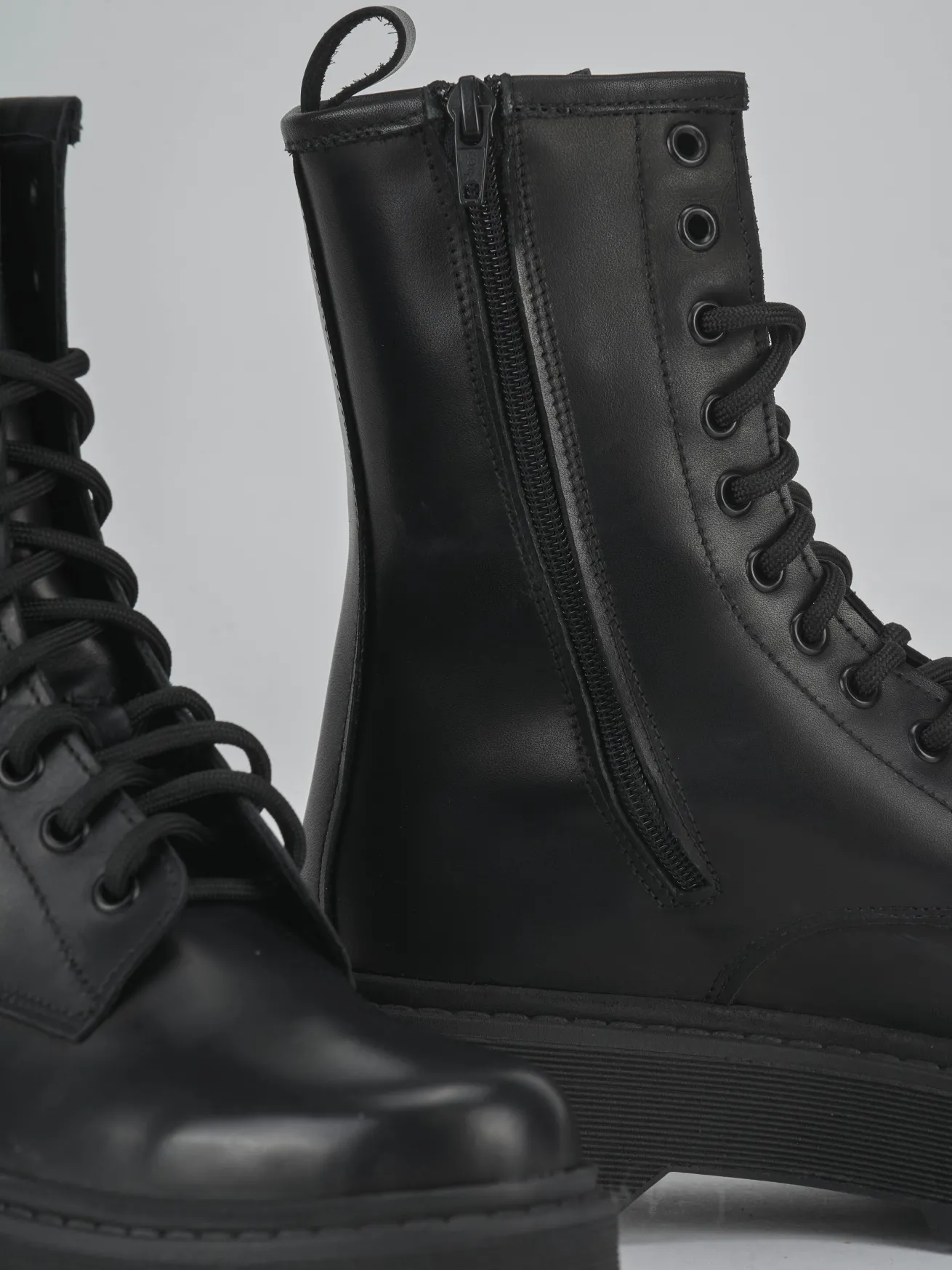 Anfibi tacco 4cm pelle nero