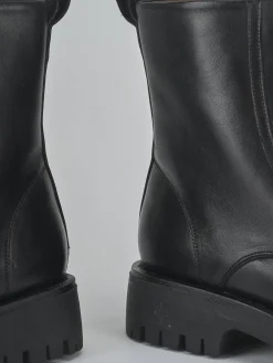 Anfibi tacco 2cm pelle nero