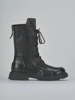 Anfibi tacco 2cm pelle nero