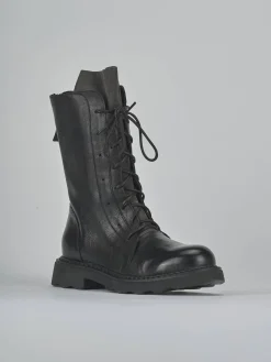 Anfibi tacco 2cm pelle nero