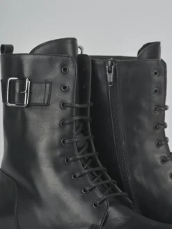 Anfibi tacco 2cm pelle nero