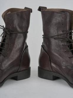 Anfibi tacco 1cm pelle testa