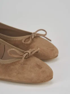 Ballerina tacco 1 cm marrone camoscio