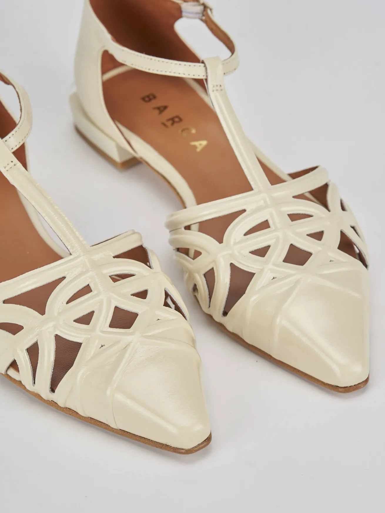 Ballerine tacco 1cm vernice beige