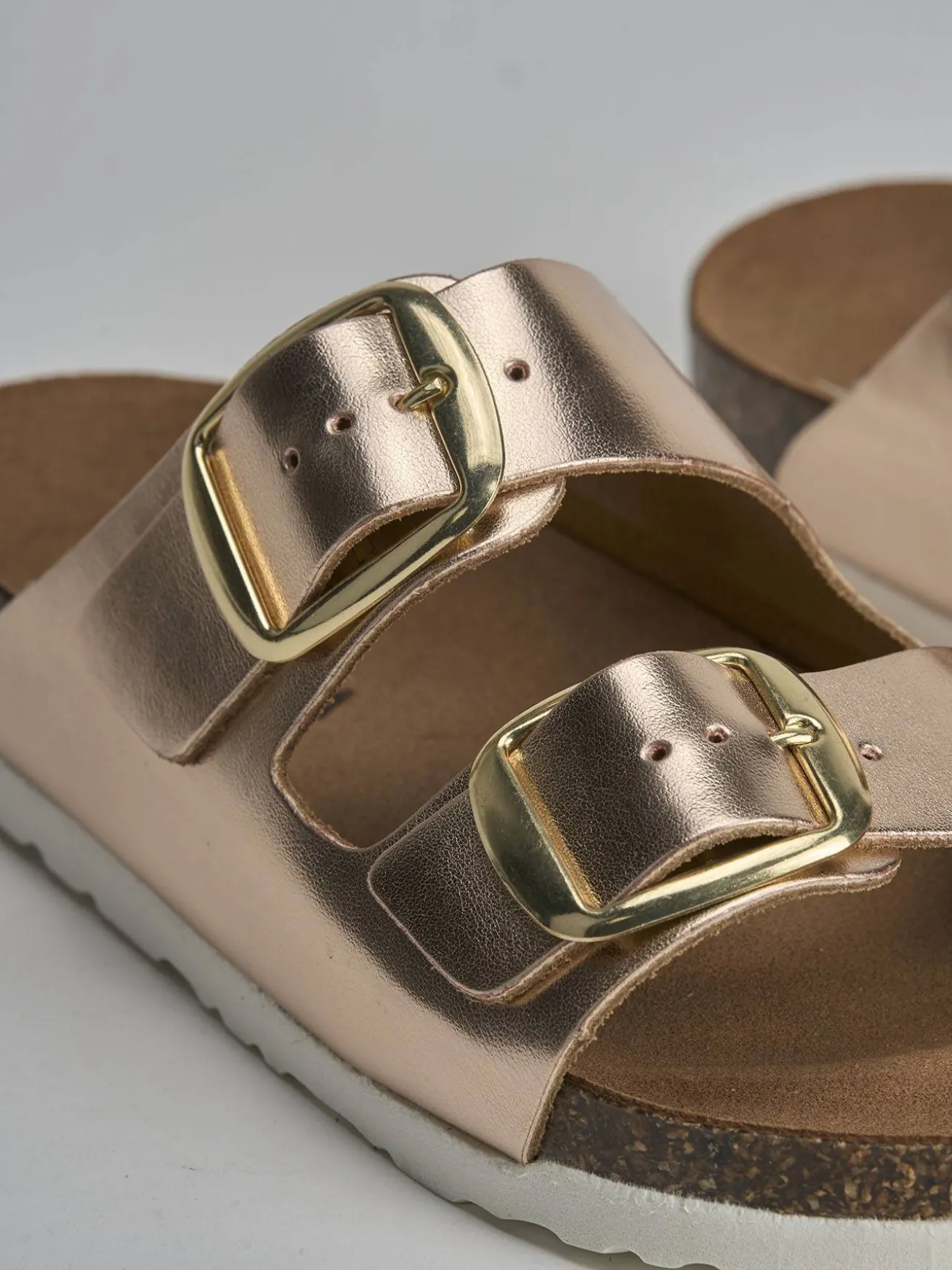 Ciabatta tacco 1 cm rosa laminato