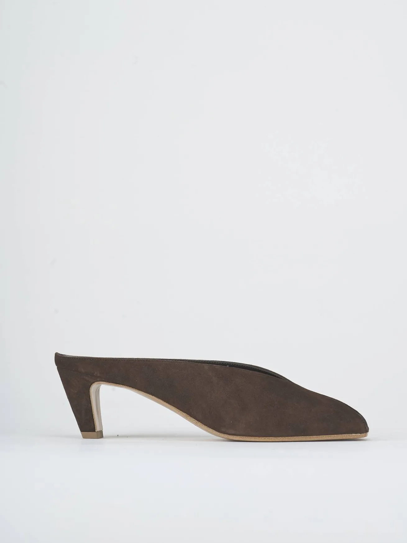 Ciabatte tacco 5cm camoscio testa