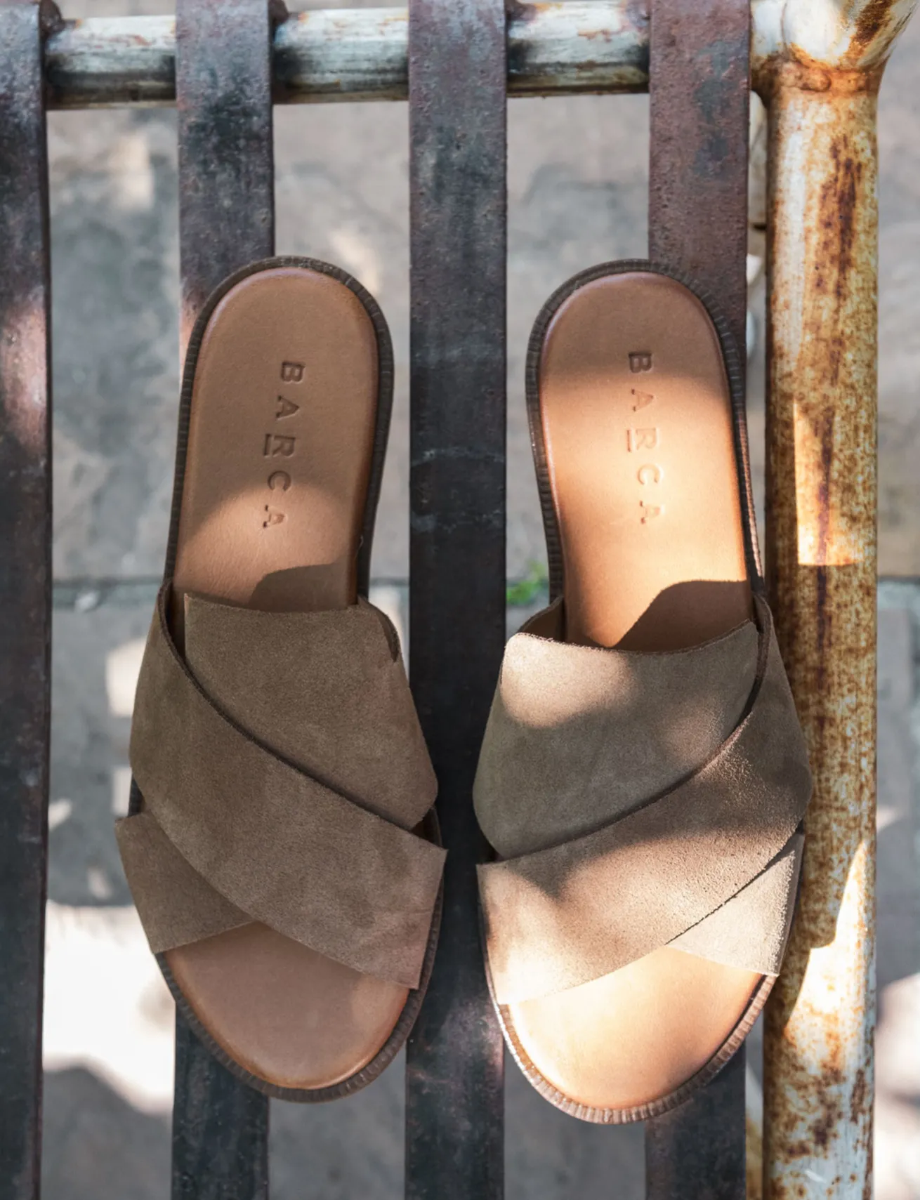 Ciabatte tacco 1cm camoscio beige