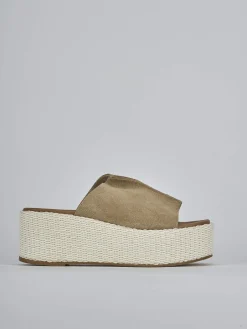 Ciabatte tacco 7cm camoscio beige