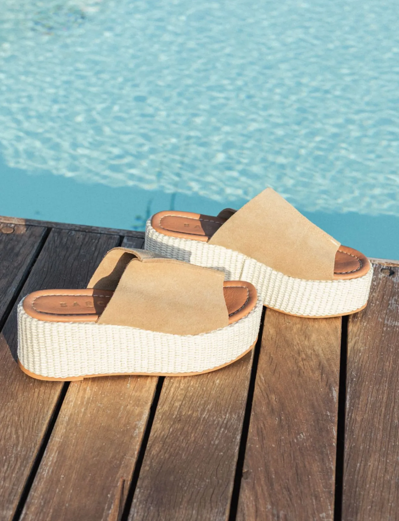 Ciabatte tacco 7cm camoscio beige