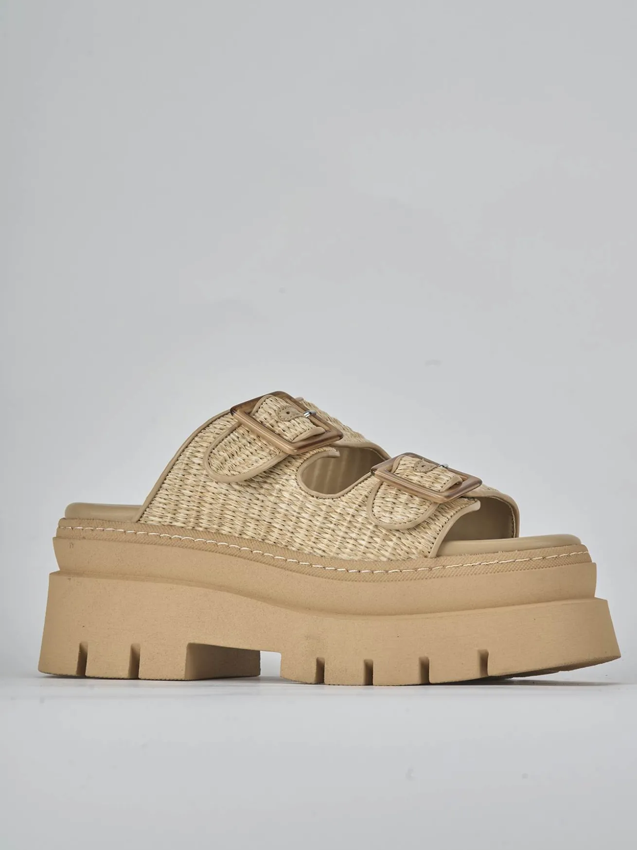 Ciabatte tacco 1cm pelle beige