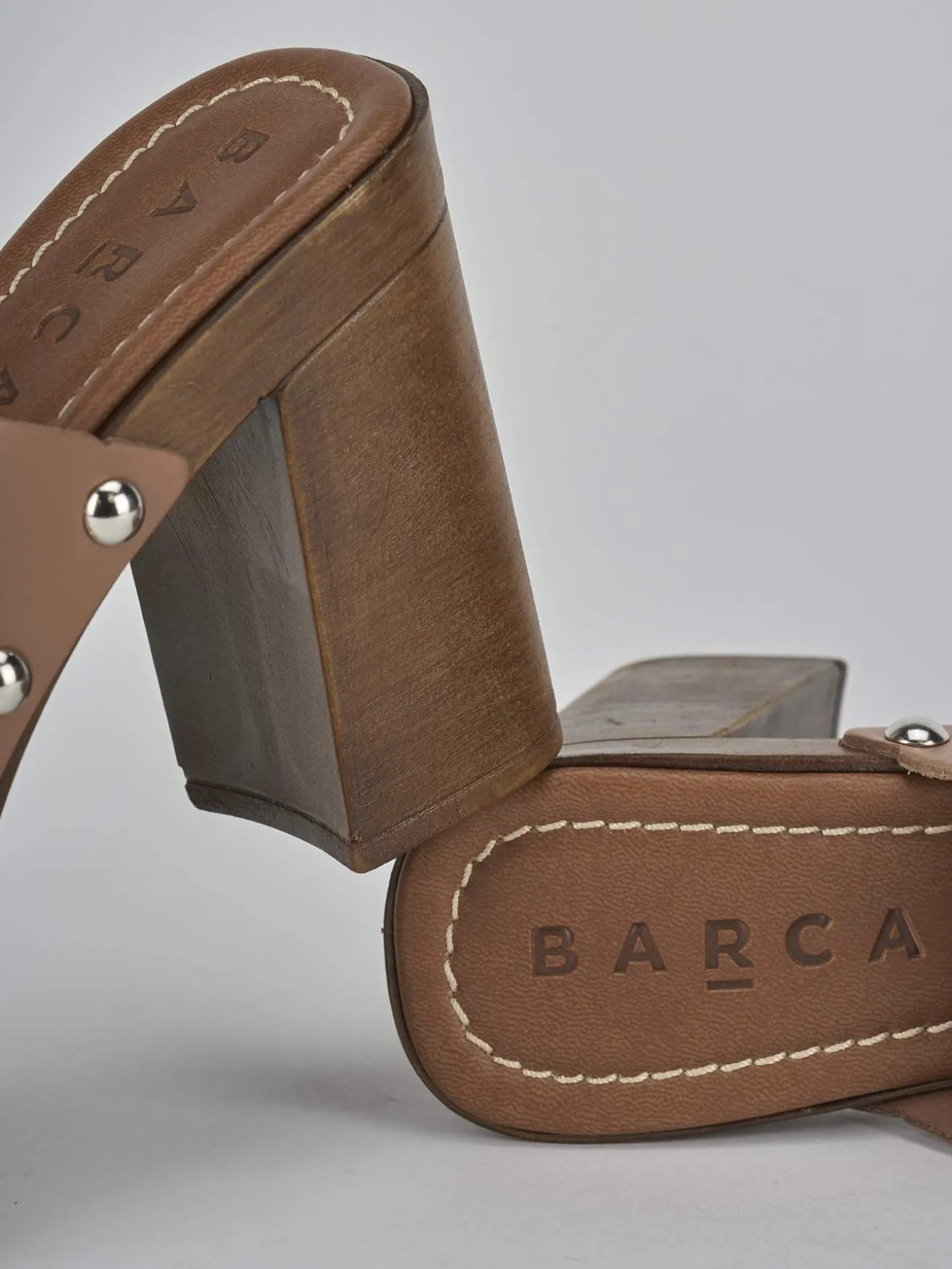 Ciabatte tacco 10cm pelle beige