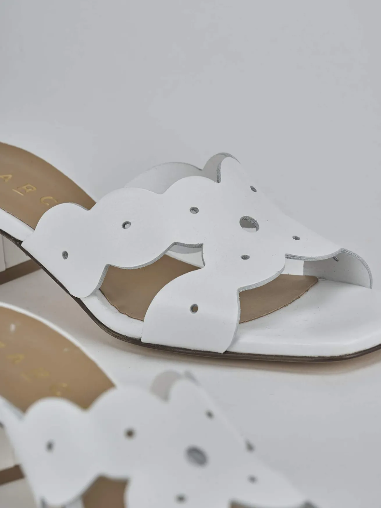 Ciabatte tacco 5cm pelle bianco