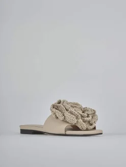 Ciabatte tacco 1cm pelle beige