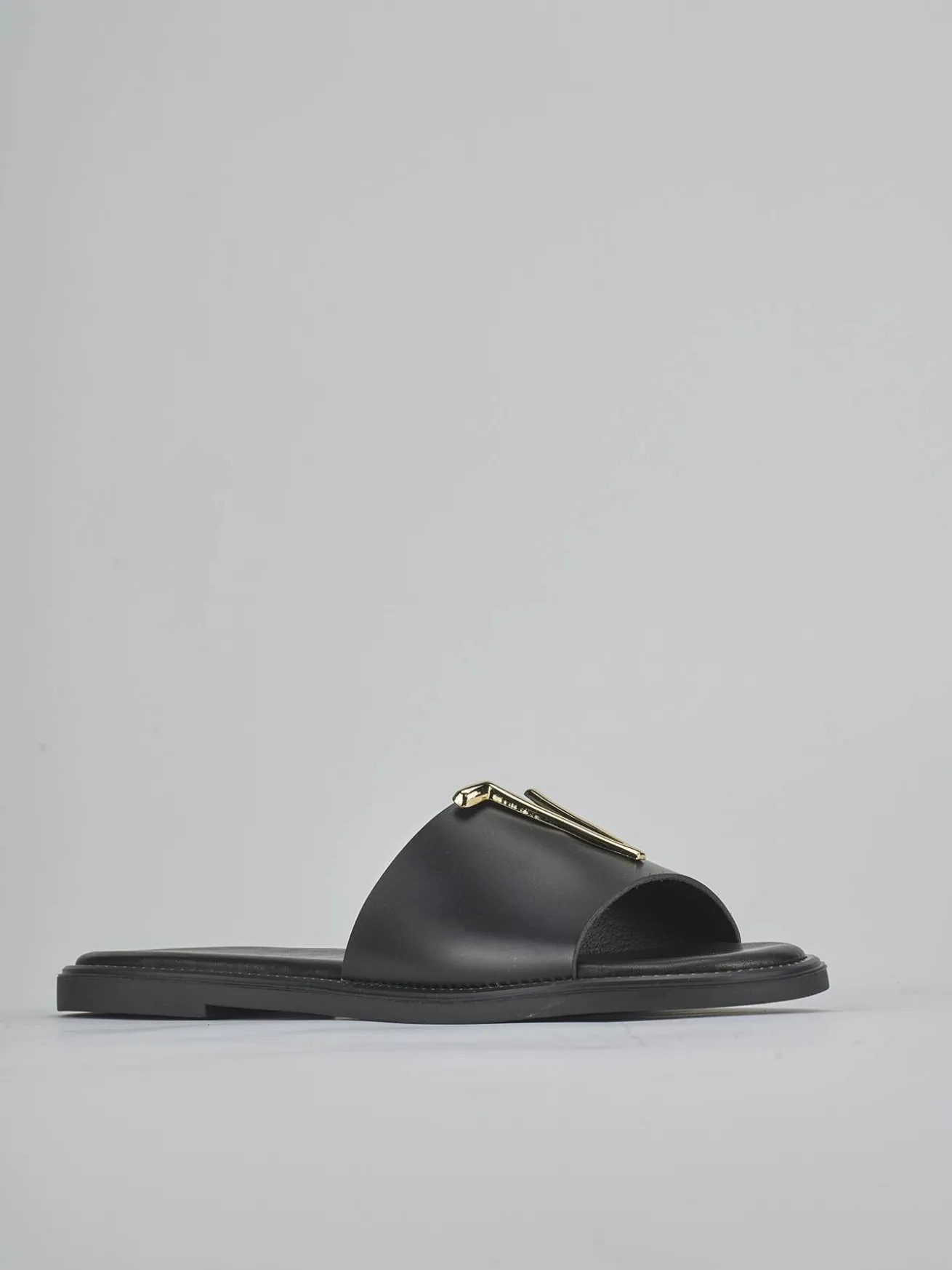 Ciabatte tacco 1cm pelle nero