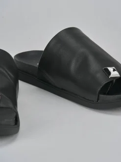 Ciabatte tacco 1cm pelle nero