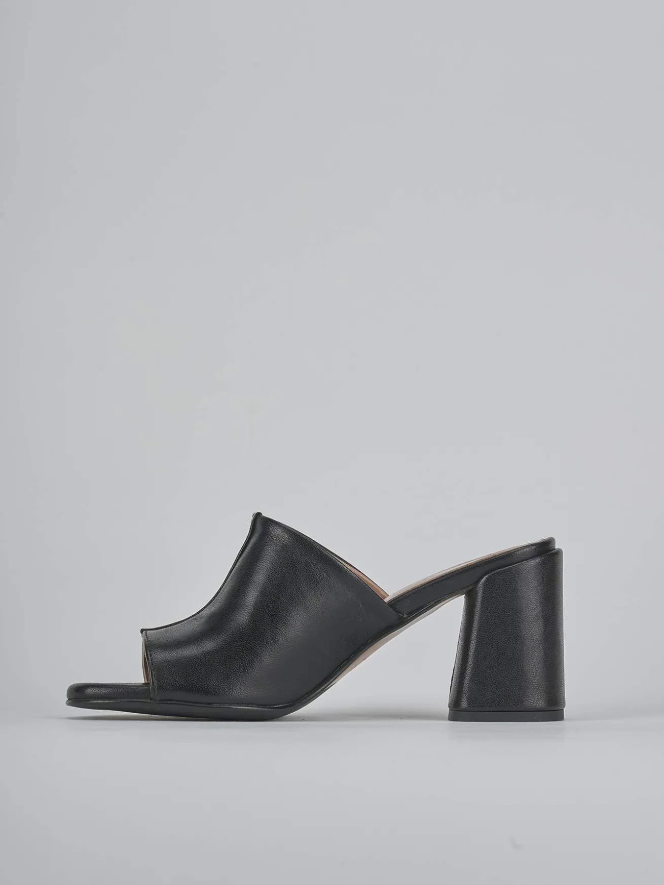 Ciabatte tacco 7cm pelle nero