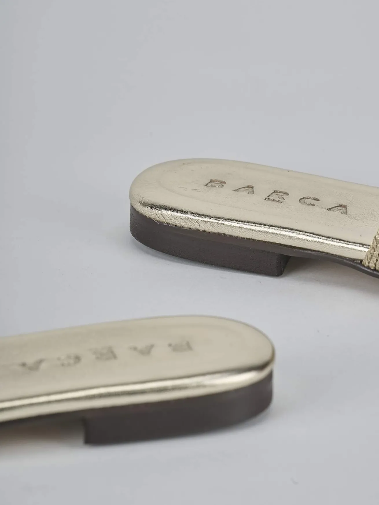 Ciabatte tacco 1cm pelle oro