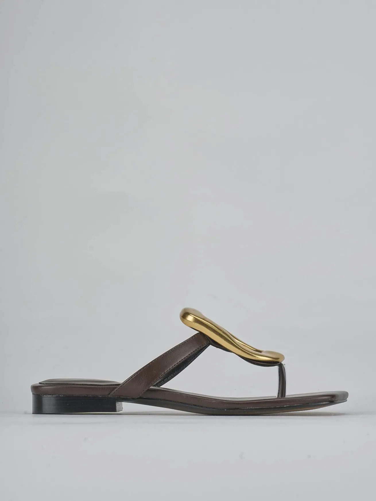 Ciabatte tacco 1cm pelle testa