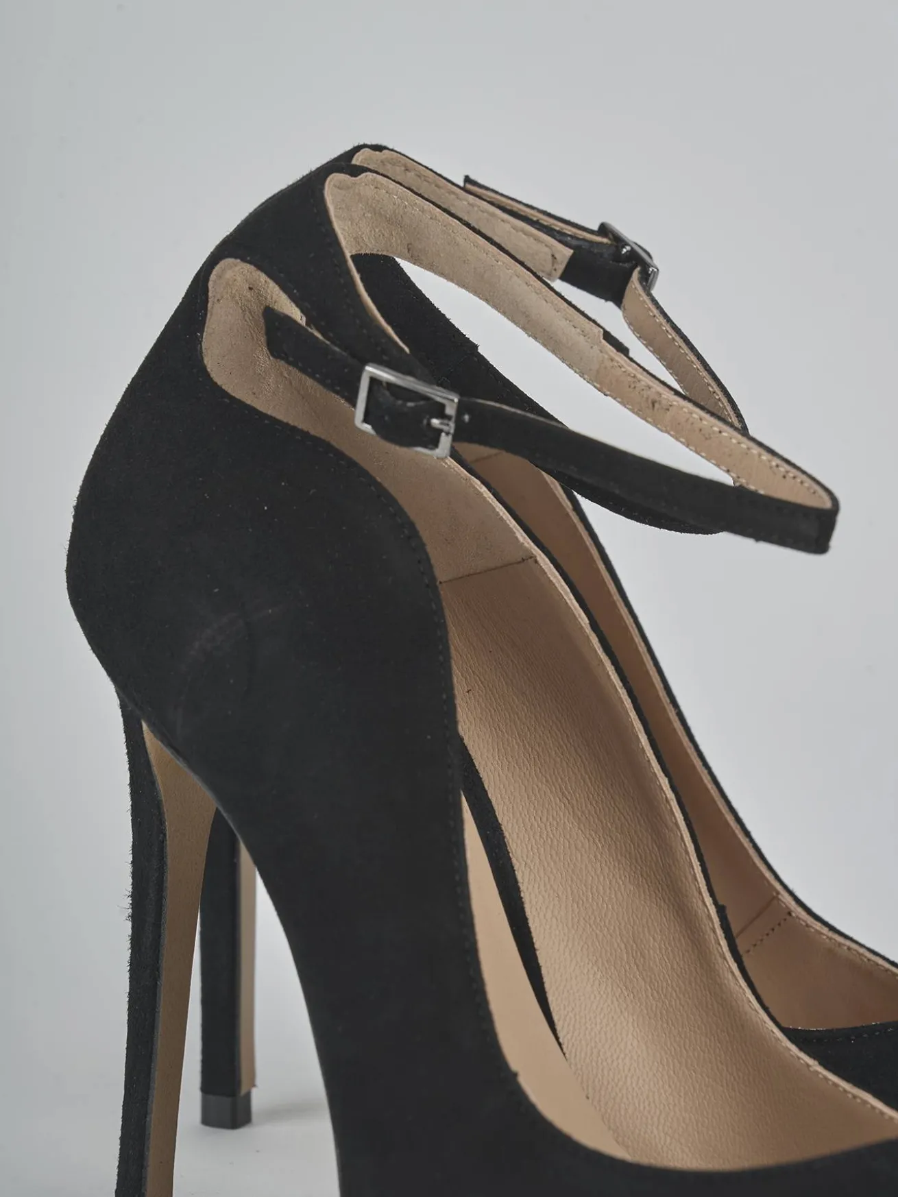 Décolleté tacco 10cm camoscio nero