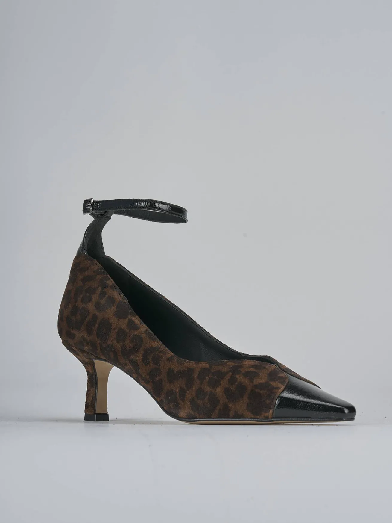 Décolleté tacco 6cm camoscio nero