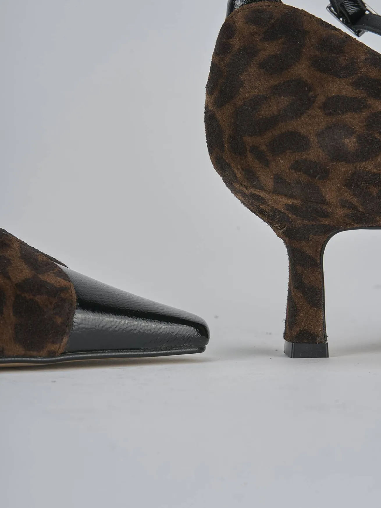 Décolleté tacco 6cm camoscio nero