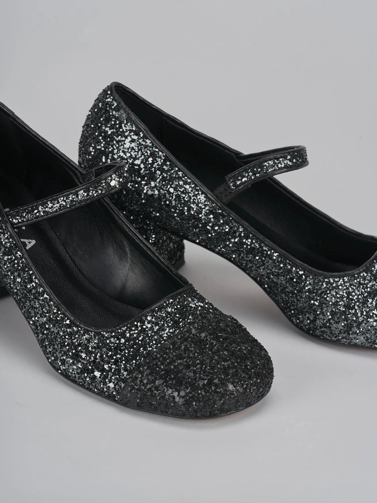 Décolleté tacco 6cm glitter argento