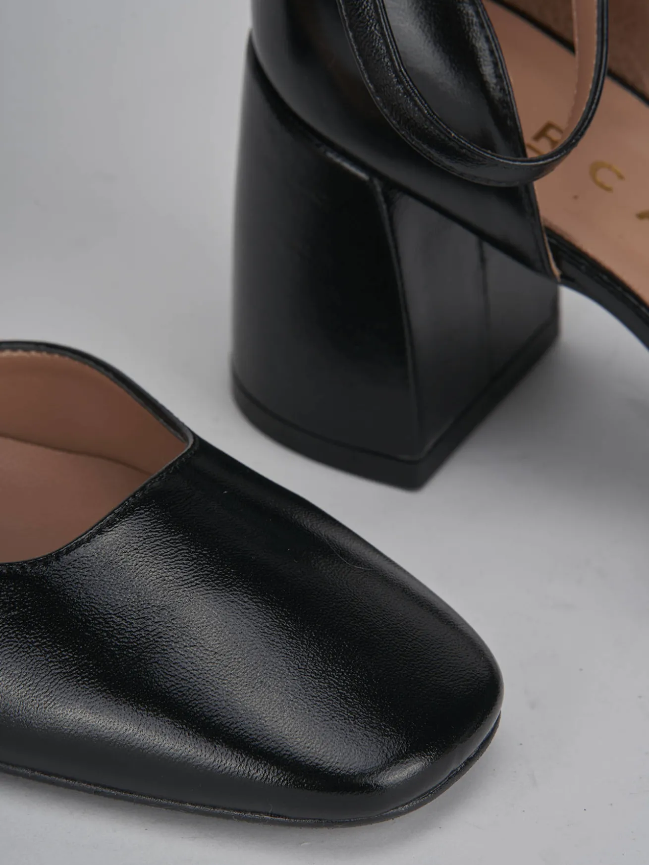 Décolleté tacco 8cm vernice nero