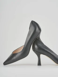 Decoltè tacco 7 cm nero pelle