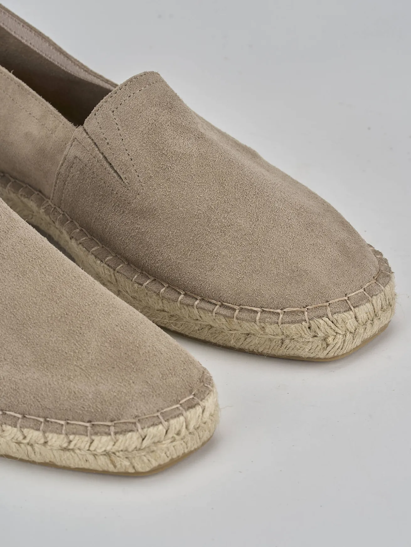 Mocassini camoscio beige