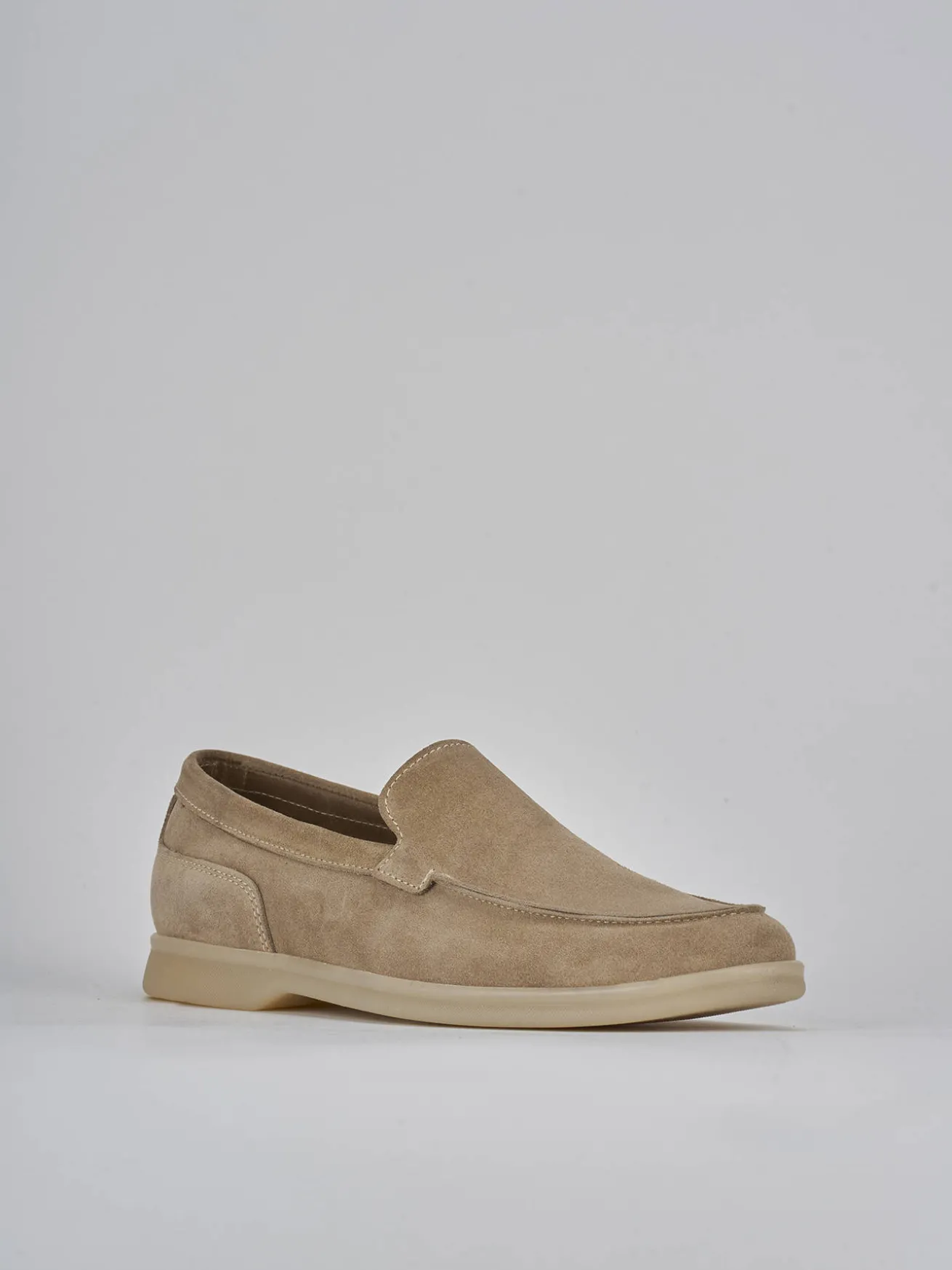 Mocassini camoscio beige