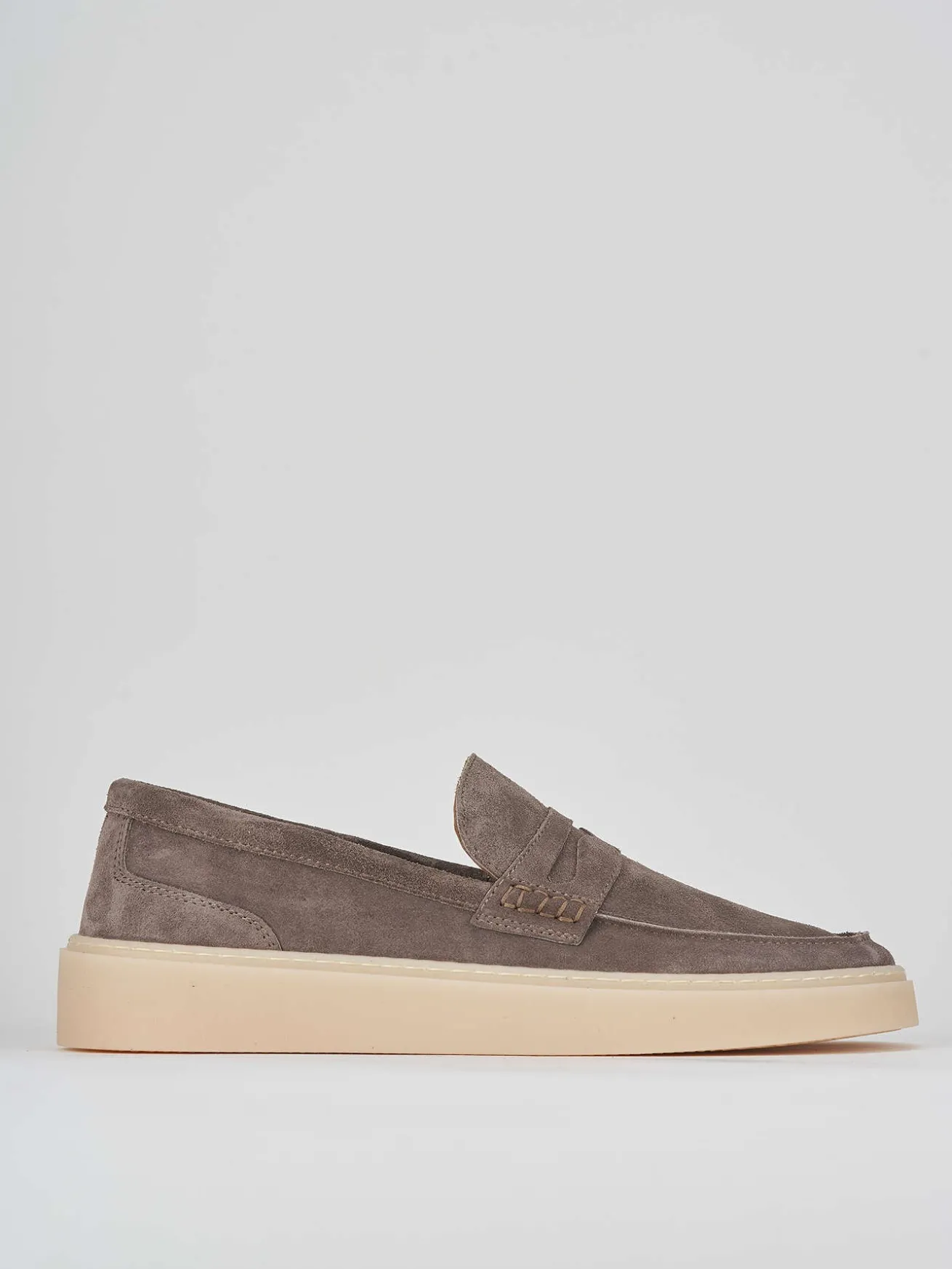 Mocassini camoscio beige