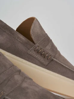 Mocassini camoscio beige